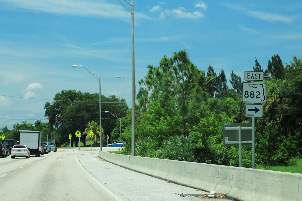 FL882 East Sign on I-95 Ramp