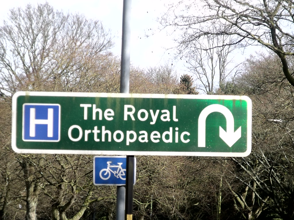 Royal Orthopaedic Hospital - Bristol Road South, Northfield - U-turn sign