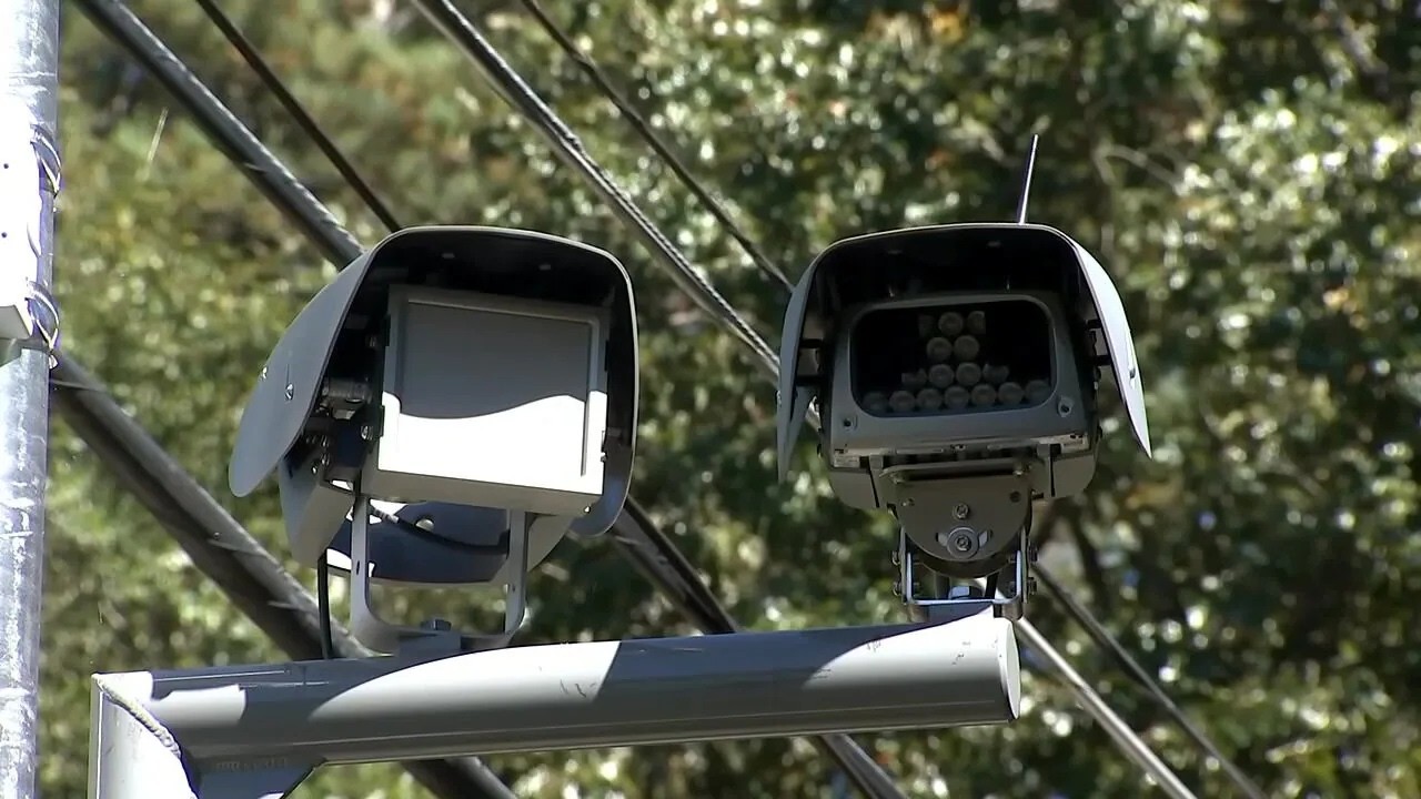 Drivers say they are not getting enough warning when driving through speed camera zones