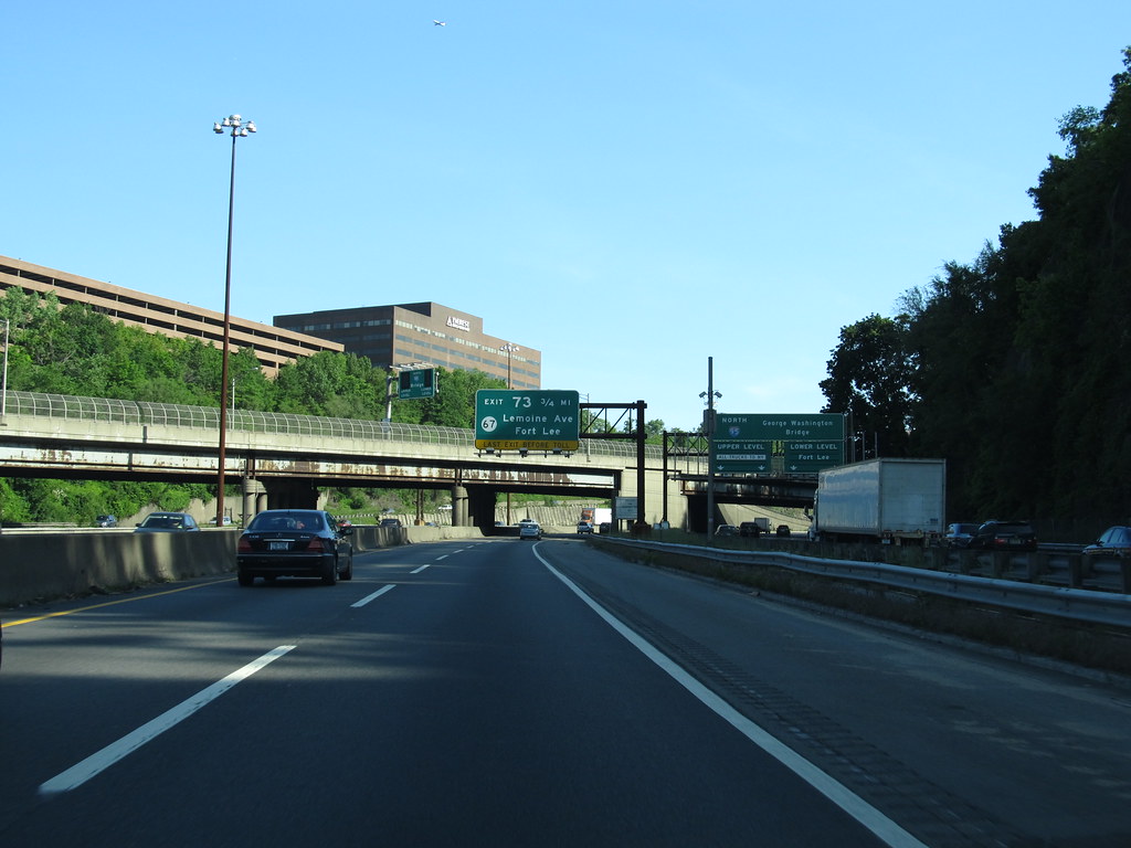 Approaching George Washington Bridge on I-95 Just After Terminus of I-80, Fort Lee, New Jersey